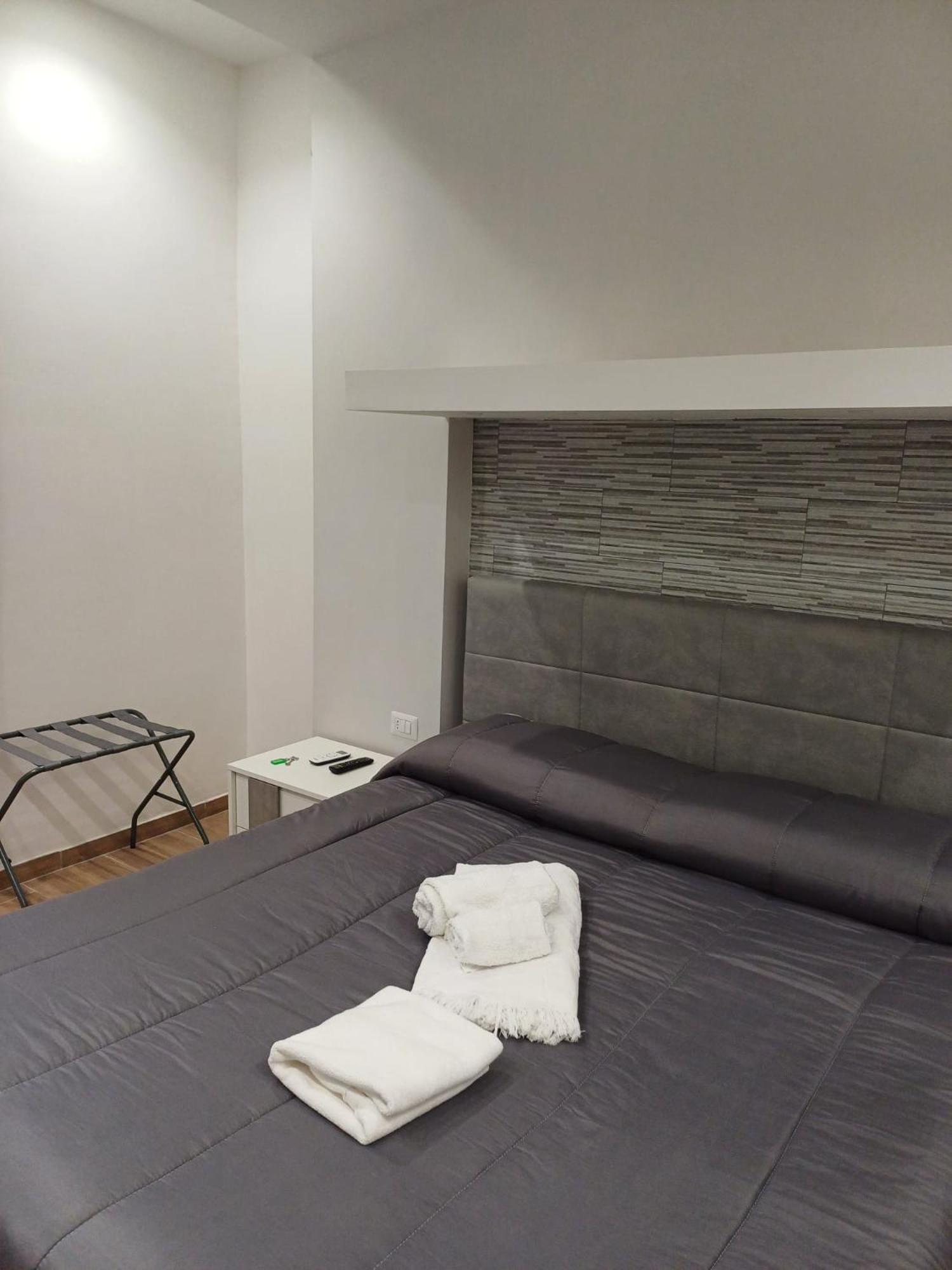 D'oltremare Home- In Zona Strategica * Naples